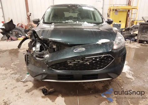 2022 Ford Escape Se z USA, uszkodzony, nr VIN 1FMCU9G60NUB71195